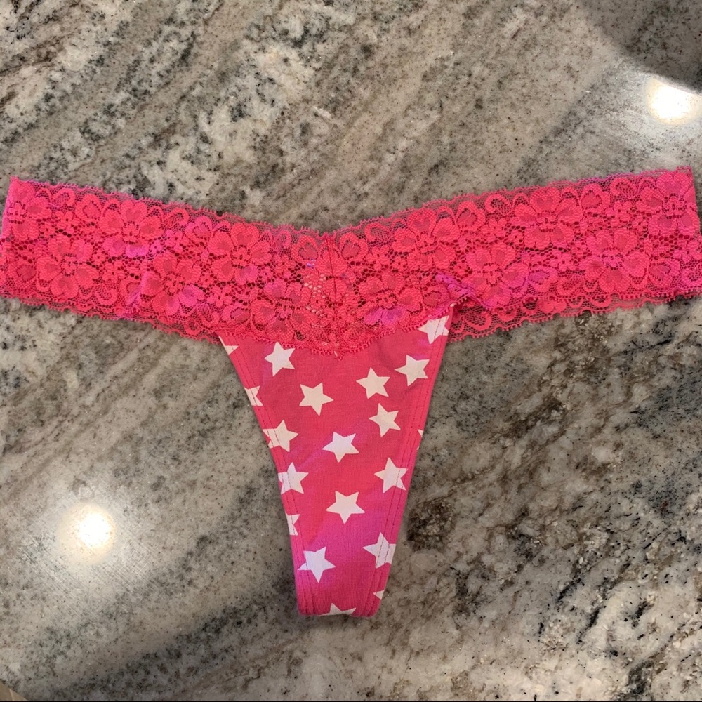 Victoria’s Secret PINK stars/pink thong with lace